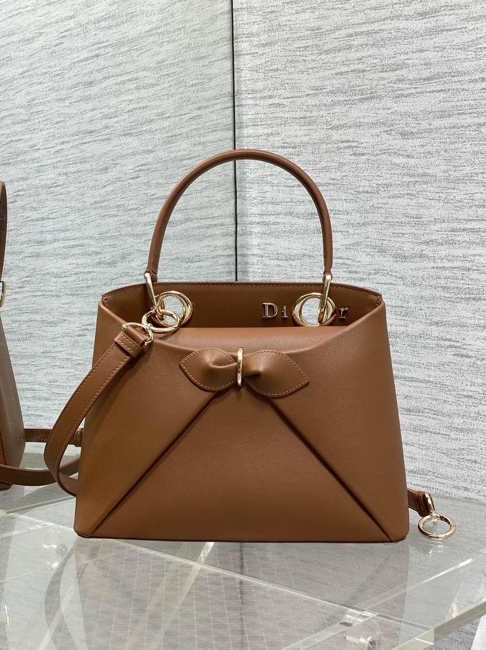 Bow Top Handle Bag 007